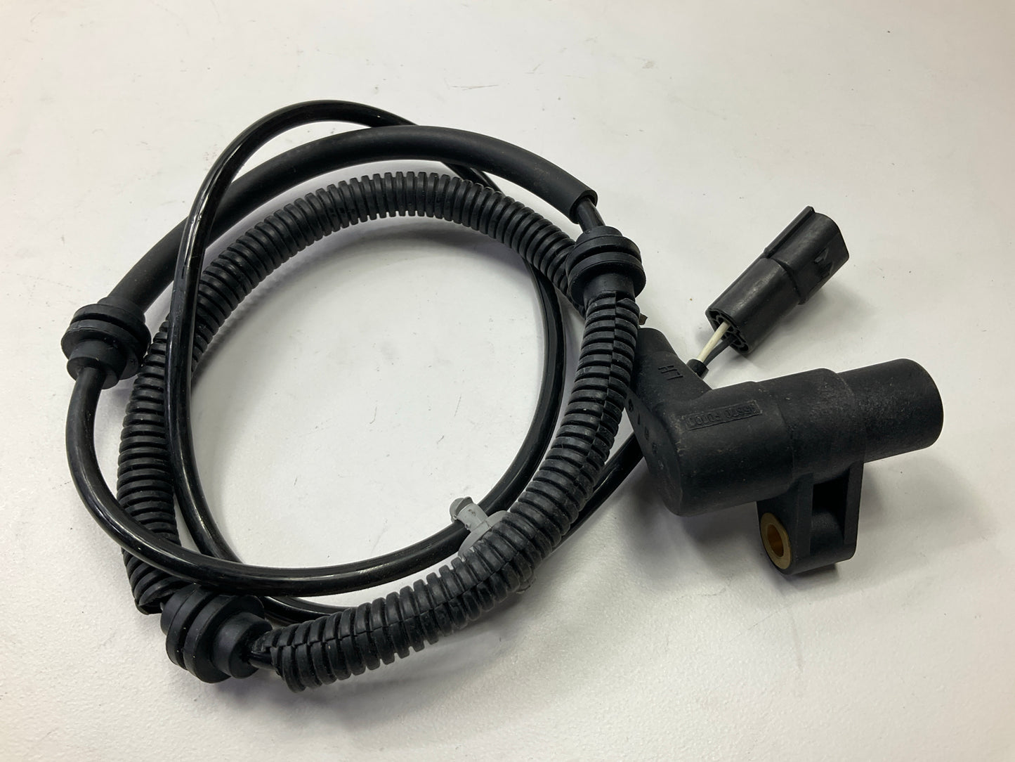 NEW Front Left ABS Wheel Speed Sensor OEM For 2003-2005 Kia Rio 95670-FD000