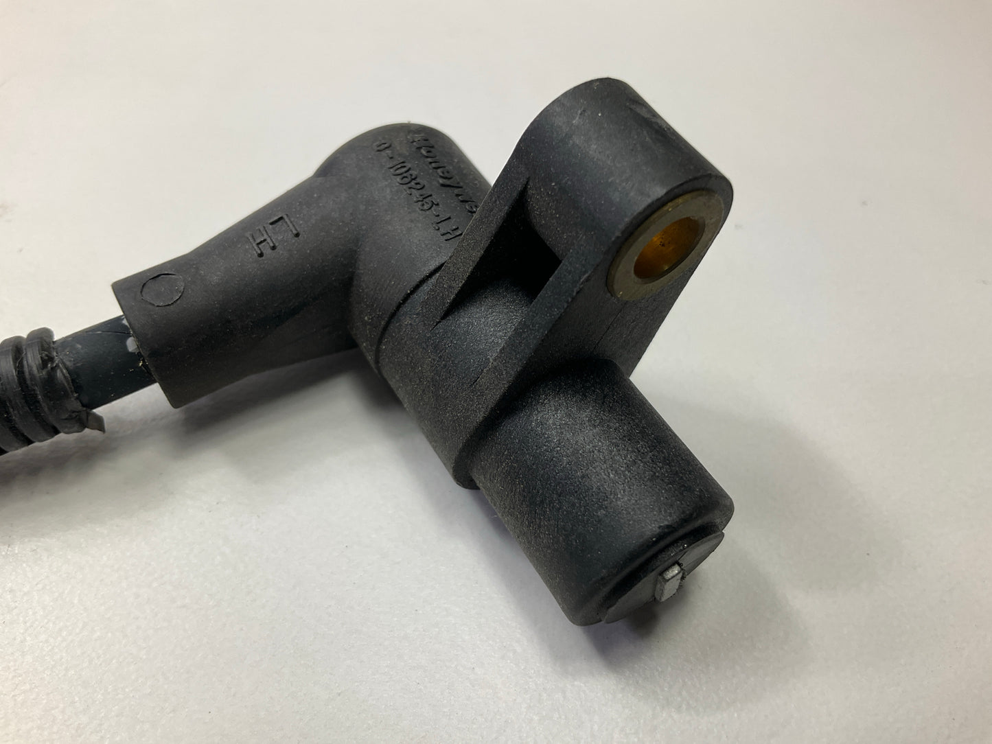 NEW Front Left ABS Wheel Speed Sensor OEM For 2003-2005 Kia Rio 95670-FD000