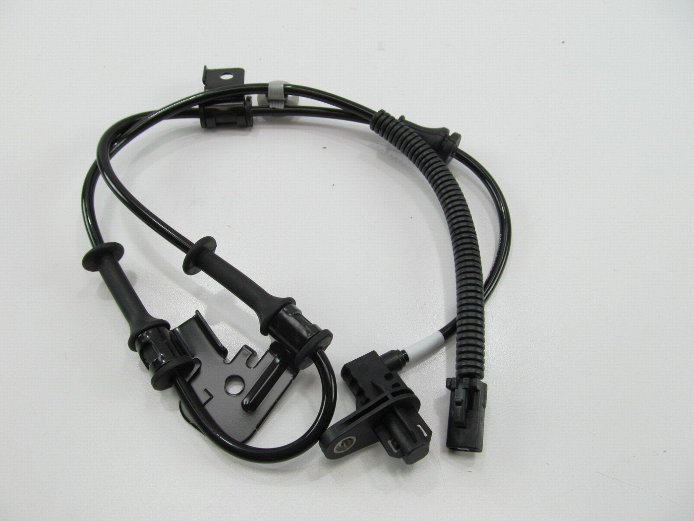 New Left Front ABS Brake Wheel Speed Sensor OEM For 11-17 Accent 956701R000