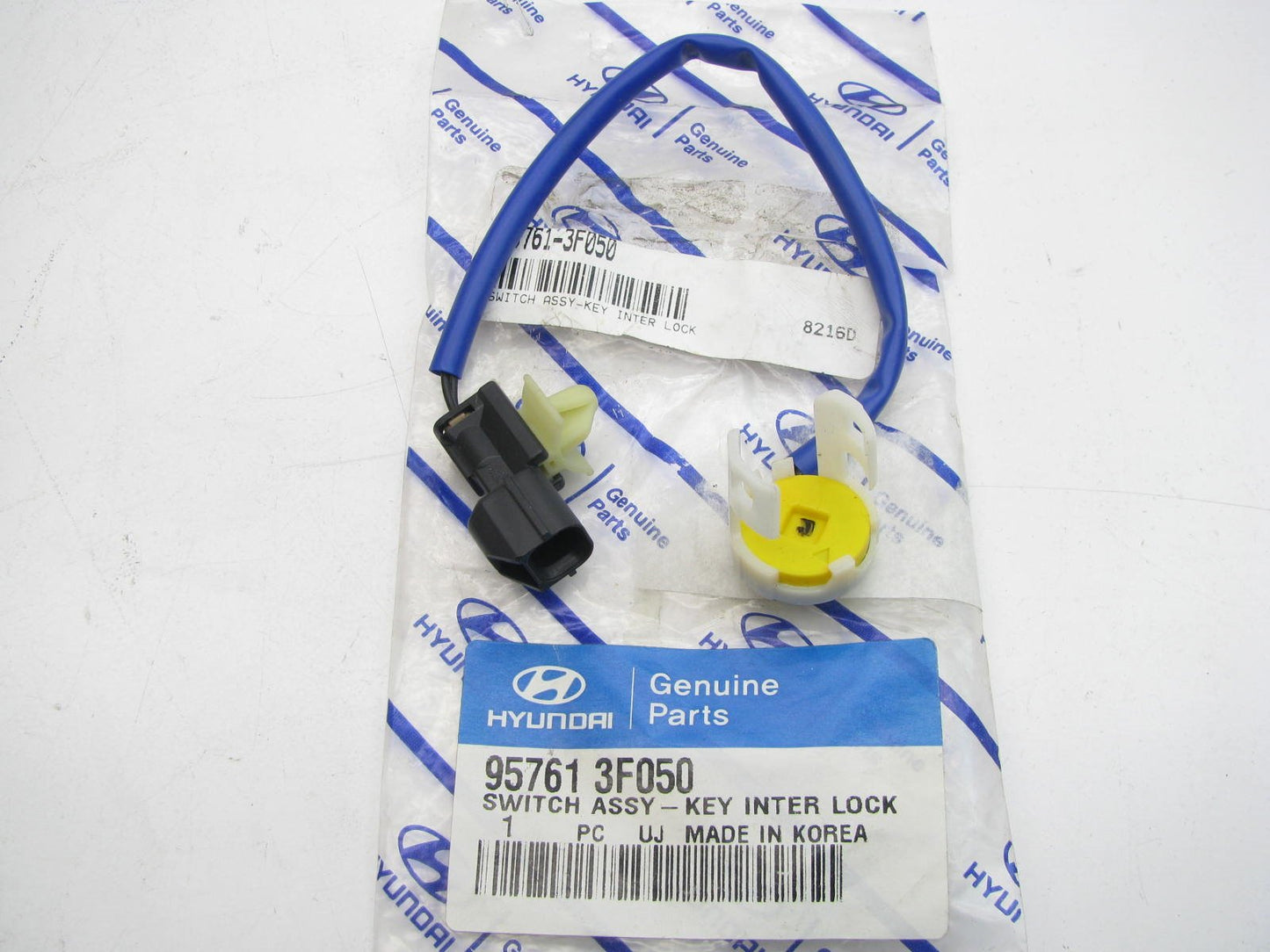 New OEM Automatic Transmission Key Inter Lock Switch For 10-13 Tucson 957613F050