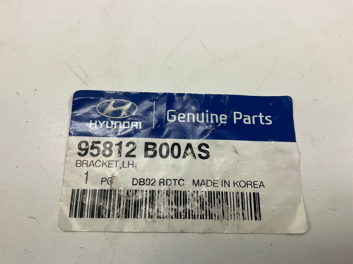NEW - OEM 95812B00AS Left Relay & Module Bracket For 2014-2015 Genesis