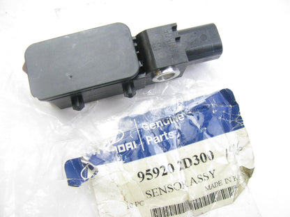 NEW GENUINE FRONT RIGHT Side Impact SRS Sensor OEM For 03-06 Elantra Type 2