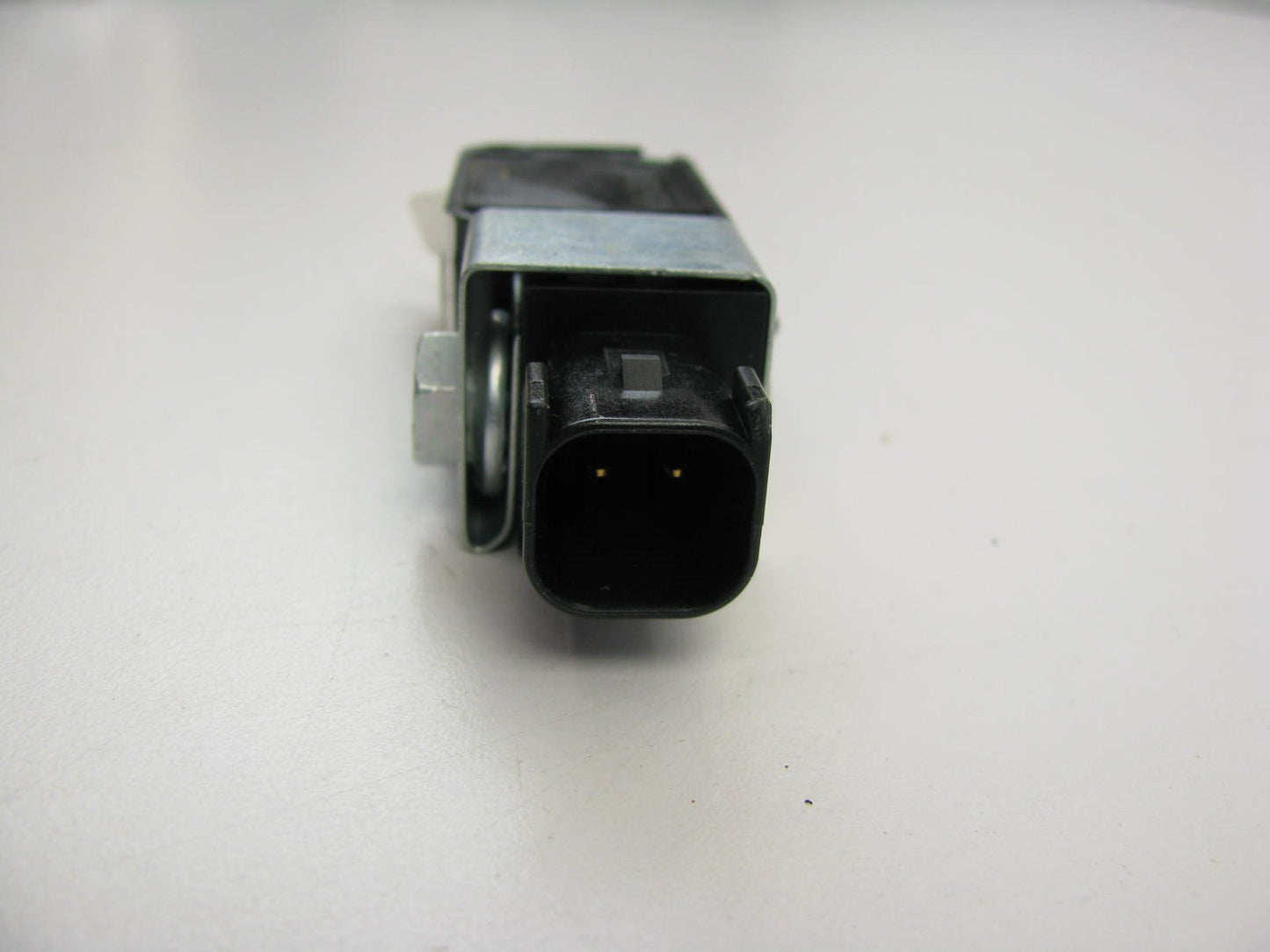 NEW GENUINE FRONT Impact SRS Crash Sensor OEM For 00-06 Elantra 959202D400