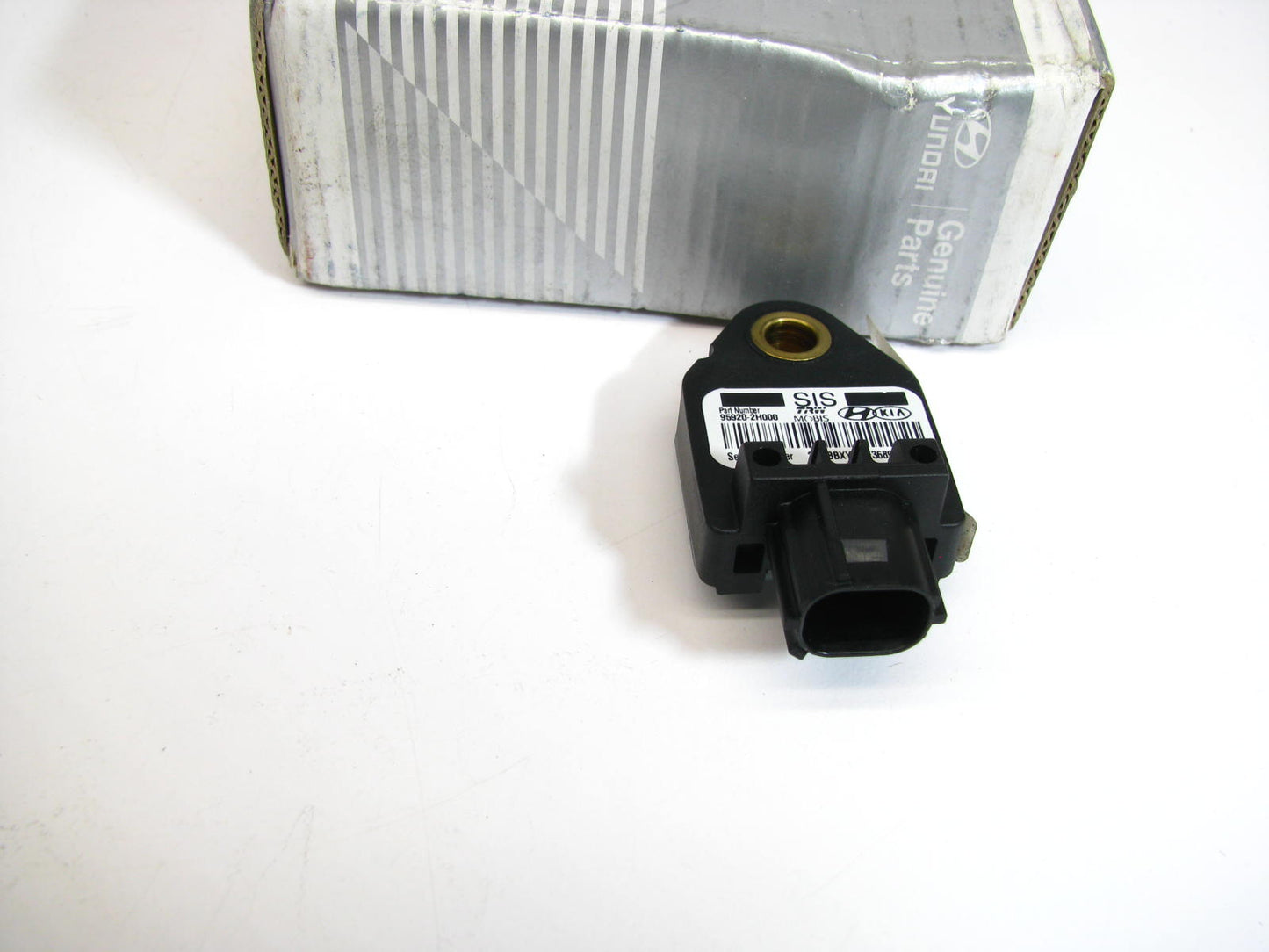 NEW GENUINE SRS Side Impact Crash Sensor OEM For Hyundai 959202H000