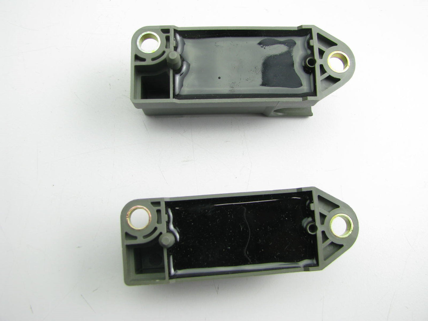 NEW - OEM Genuine SRS Side Crash Impact Sensor OEM For 01-05 Sonata 959203DA00