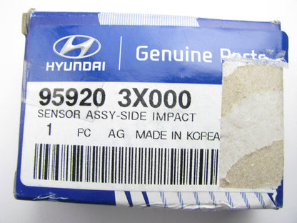 NEW GENUINE Side Impact Crash Sensor OEM For 2011-15 Elantra SEDAN 959203X000