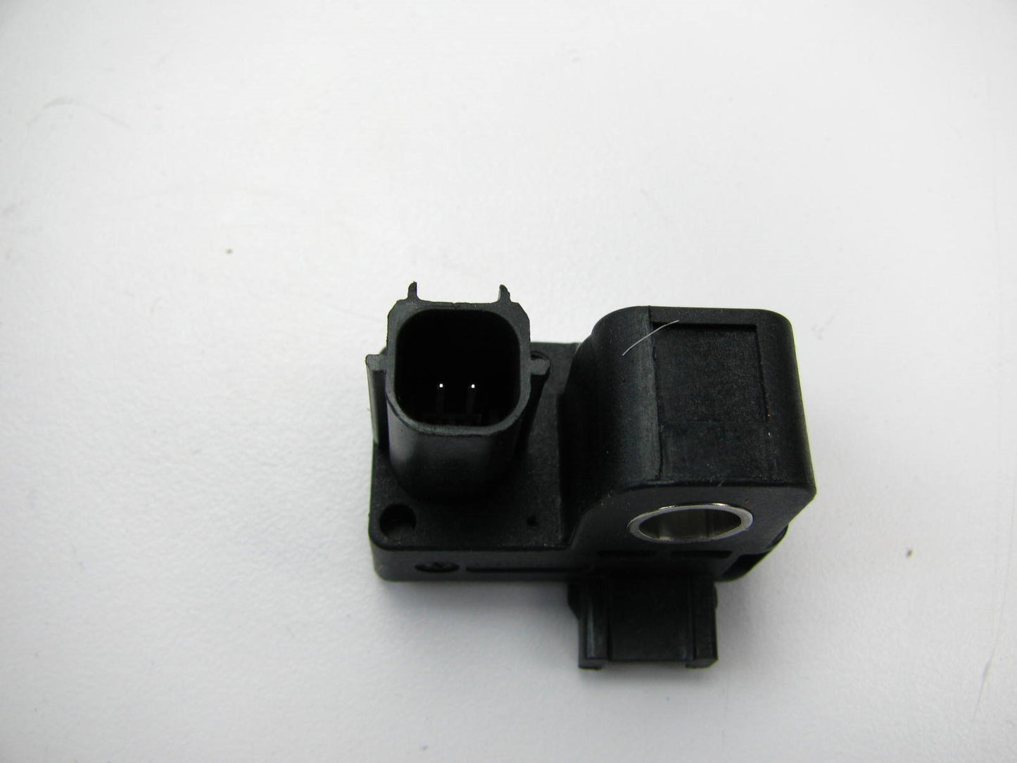 NEW - OEM 959301R000 Front Impact Sensor For 12-15 Veloster 12-14 Accent