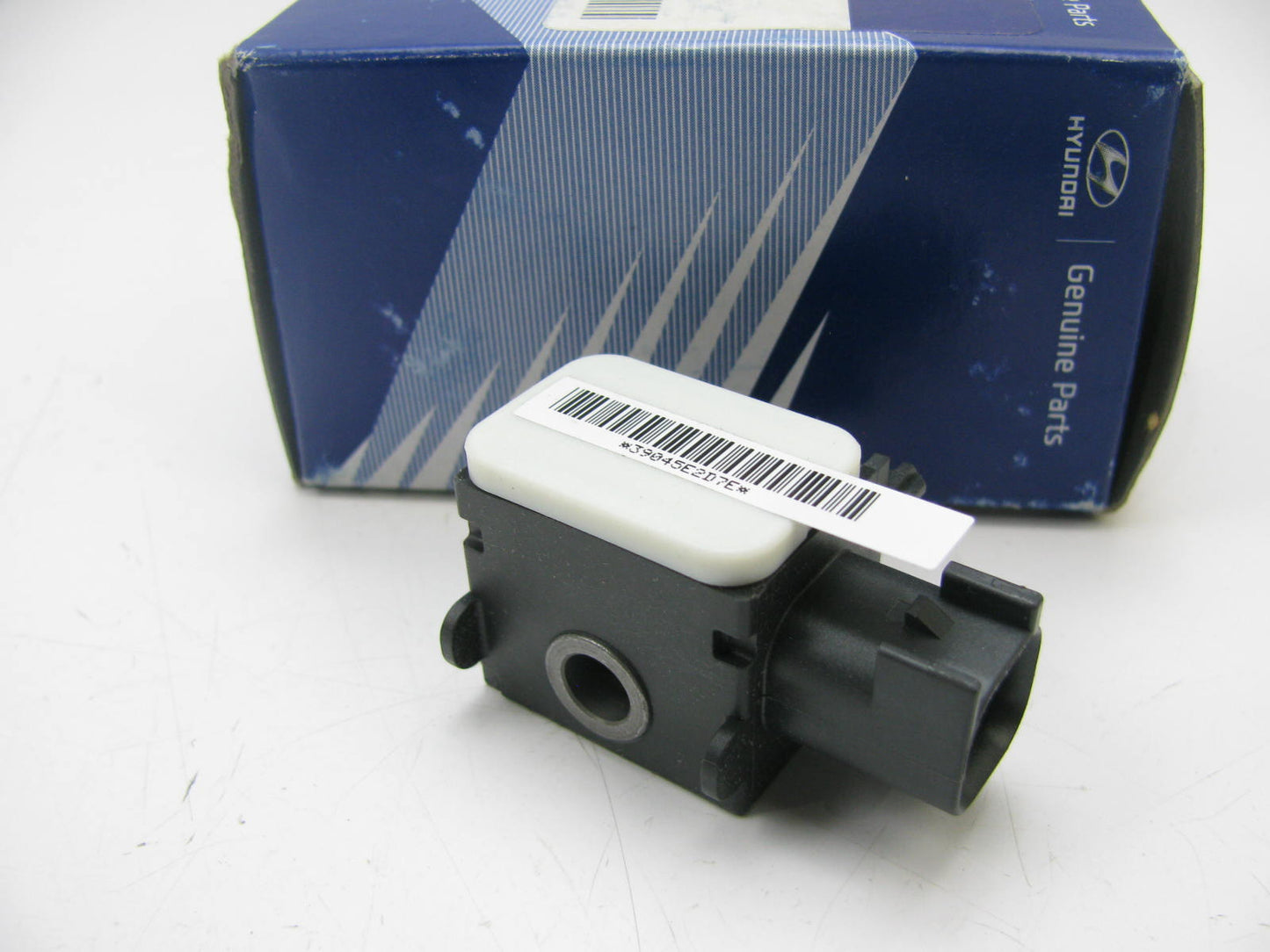 NEW - OEM 959303L100 Front Side Impact Sensor For Hyundai