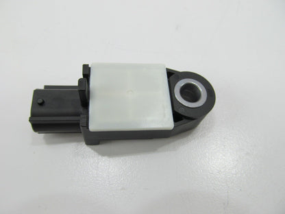 New Front SRS Impact Crash Sensor For 2013-2014 Hyundai Elantra GT 959303X100