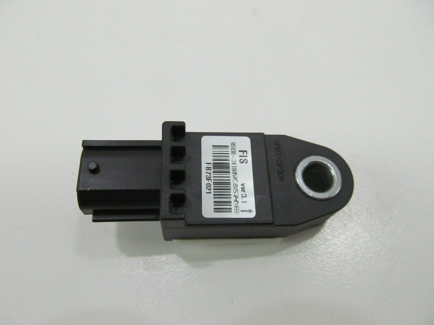 New Front SRS Impact Crash Sensor For 2013-2014 Hyundai Elantra GT 959303X100