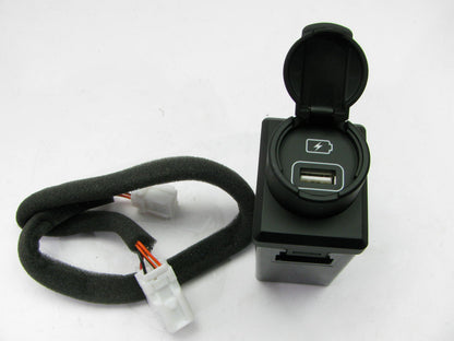 NEW - OEM 96125F2000 Charging Port For 2017-2020 Hyundai Elantra
