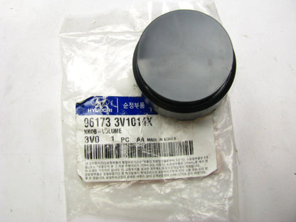 NEW - OEM Factory Radio Stereo Volume Knob For 12-14 Azera 961733V1014X