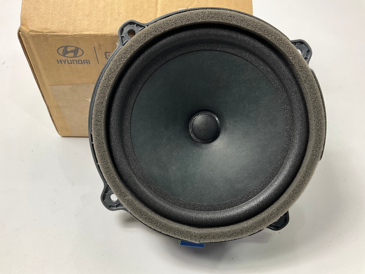 NEW GENUINE Rear Door Speaker OEM For 2016-2021 Hyundai Tucson 96340D3200