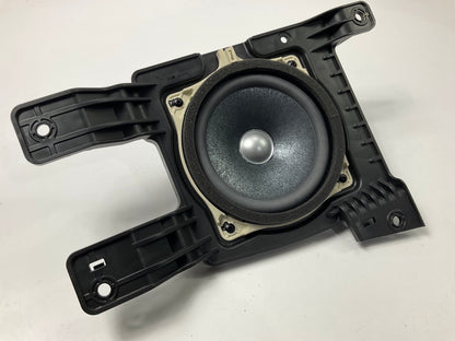 NEW Rear Door Speaker OEM For 2012-2017 Hyundai Veloster 963602V110