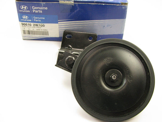 NEW GENUINE LOW PITCH Horn OEM For 2012-2013 Hyundai Santa Fe 966102W100