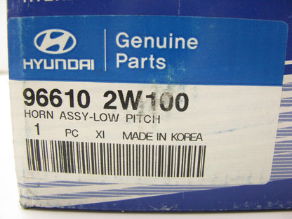 NEW GENUINE LOW PITCH Horn OEM For 2012-2013 Hyundai Santa Fe 966102W100