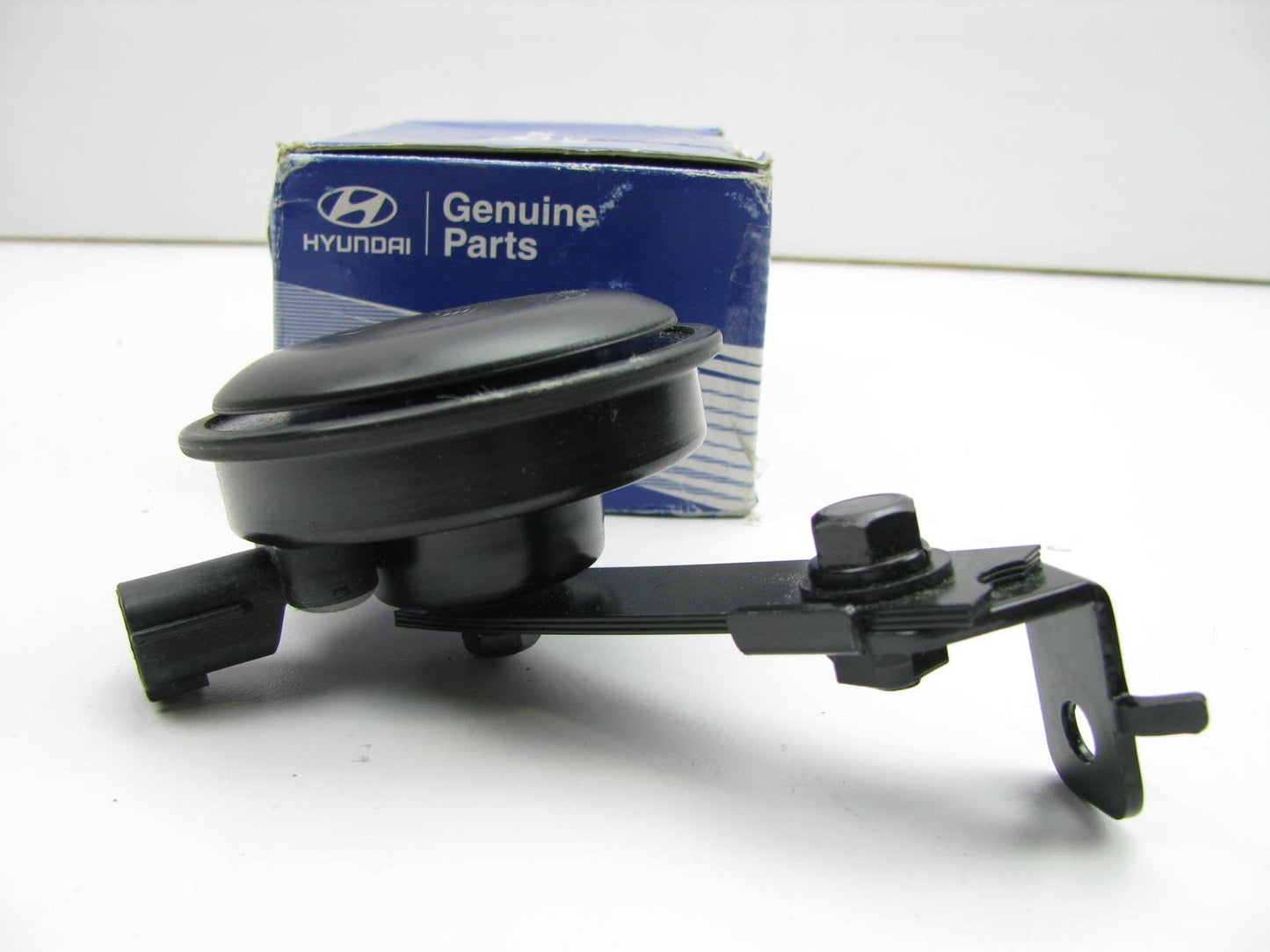 NEW - OEM 96630-3M100 Anti-Theft Alarm Horn Siren For 12-14 Genesis, 12-15 Equus