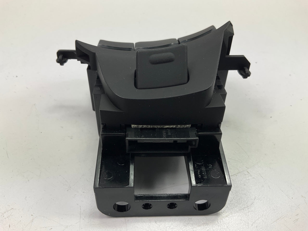 Steering Wheel Remote Control Cruise Switch OEM For 2007-08 Sonata 967003K701CH