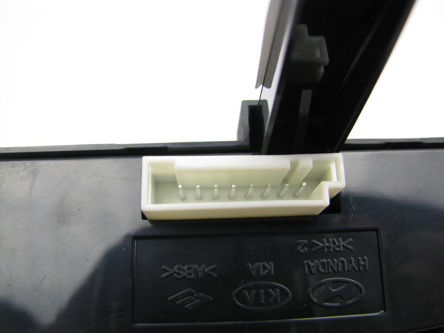 NEW - OEM Right Side Smart Cruise Control Remote Switch For 13-14 Genesis