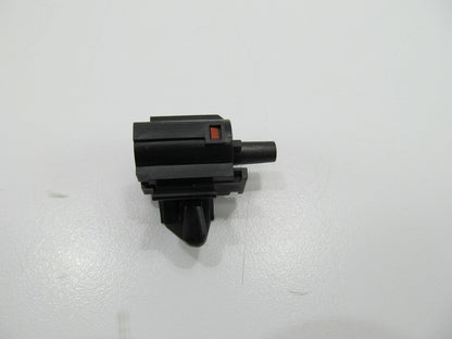 NEW GENUINE Ambient Air Temperature Sensor OEM For Hyundai 969852D000