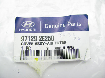 NEW GENUINE Cabin Air Filter Retainer Cover OEM For 2006-2009 Hyundai Tucson