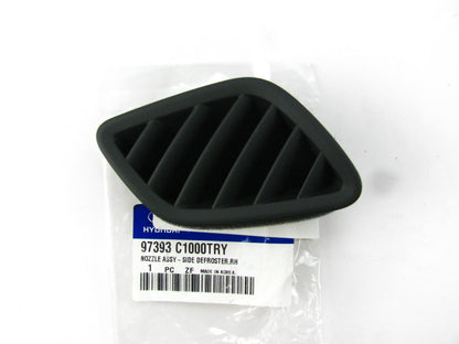 New Right Dash Defrost Grille Air Vent Nozzle OEM For 15-17 Sonata 97393C1000TRY