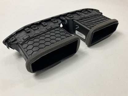 Center Left Drivers Side A/C Air Vent For 19-23 Hyundai Santa Fe 97410S2000VCS