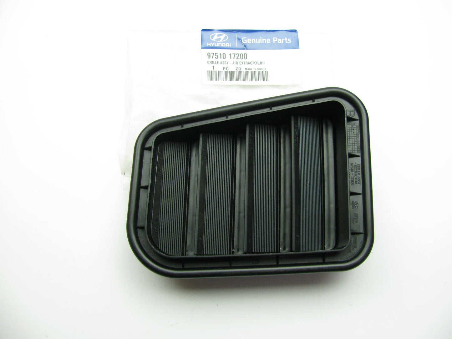 Quarter Panel Air Vent Grille Right Hand (Passengers) Side OEM For 15-19 Sonata