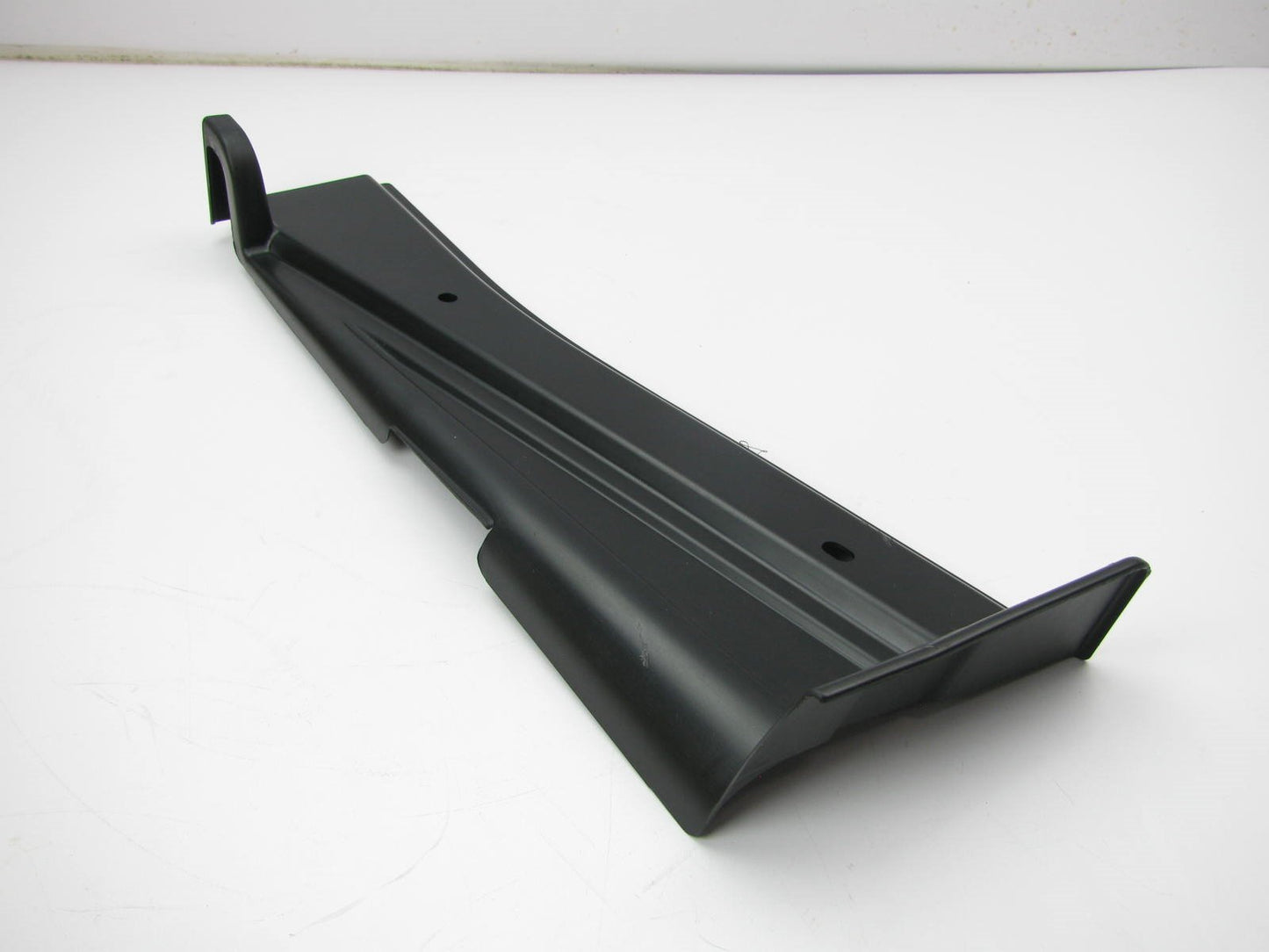 New OEM Rear Bumper Lower Guard Left Driver For 02-05 Sonata 975203D000
