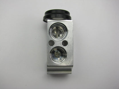 NEW GENUINE A/C Expansion Valve OEM For Hyundai 976041G001