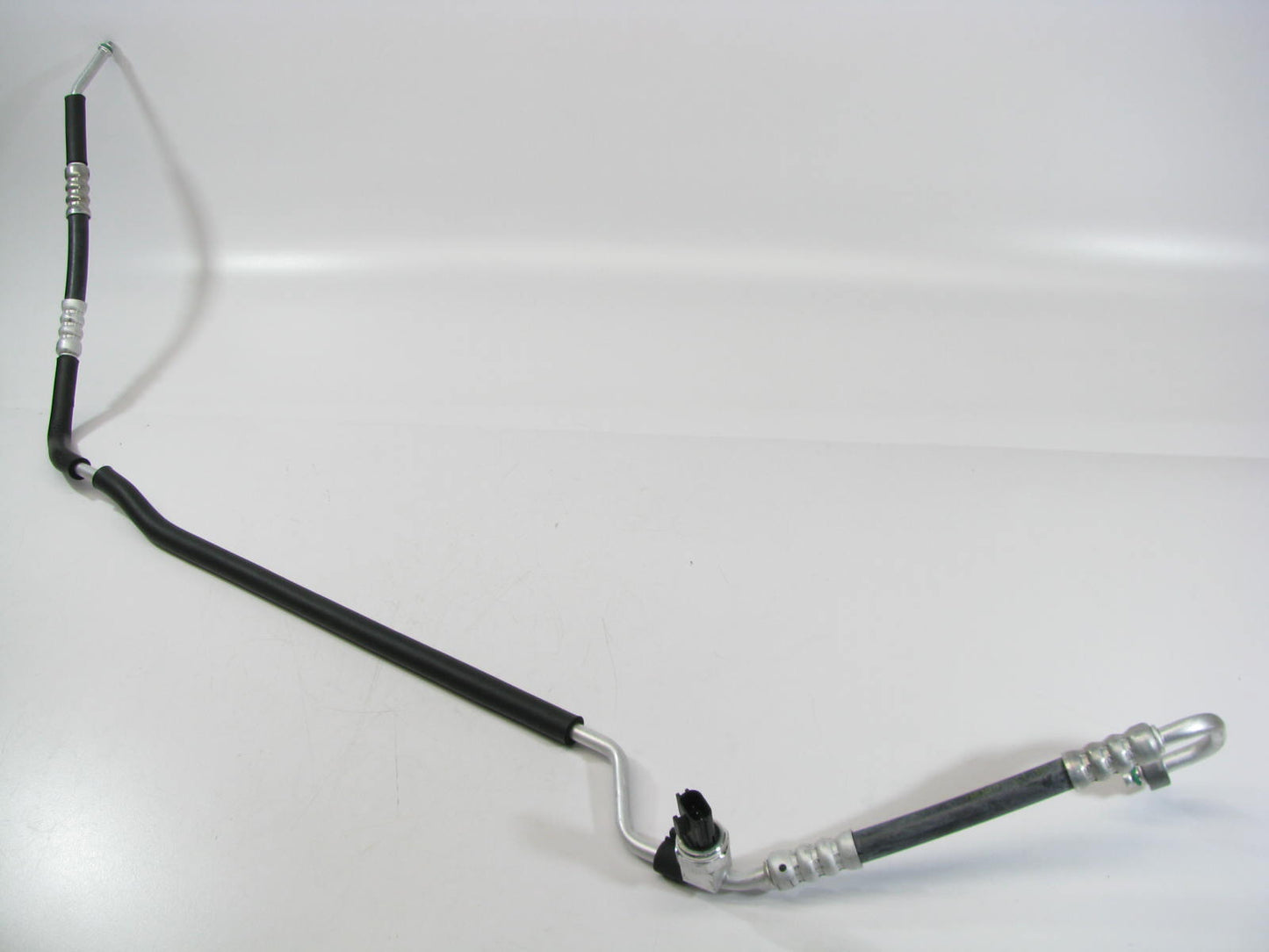 NEW - OEM 977744R100 A/C Liquid Line For 2013-2015 Hyundai Sonata 2.4L Hybrid