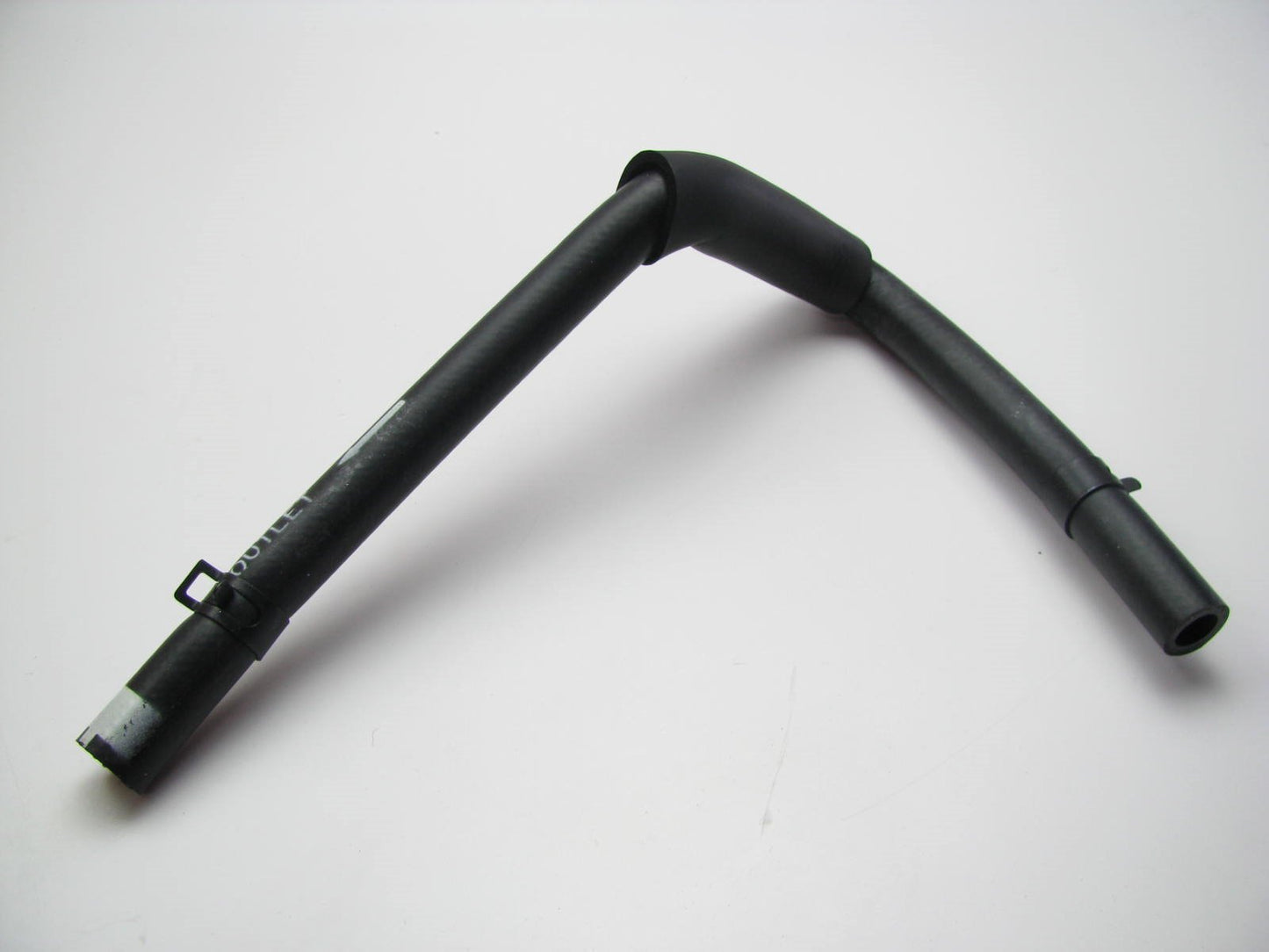 New Genuine Heater Core HVAC Molded Rear Outlet Hose OEM For 06-08 Entourage