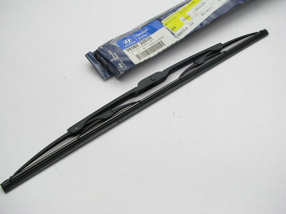 NEW GENUINE Right Passengers Side Windshield Wiper Blade OEM For 1995-05 Accent