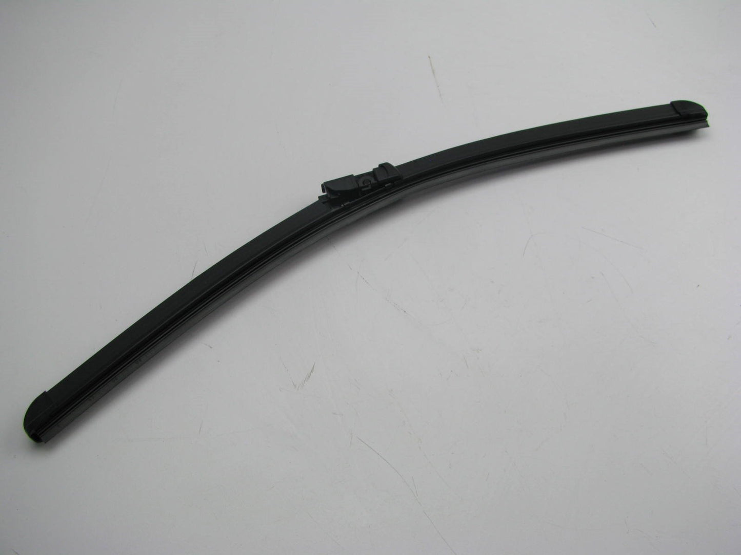 New Genuine Right Passenger Side Windshield Wiper Blade OEM For 2010-12 Elantra