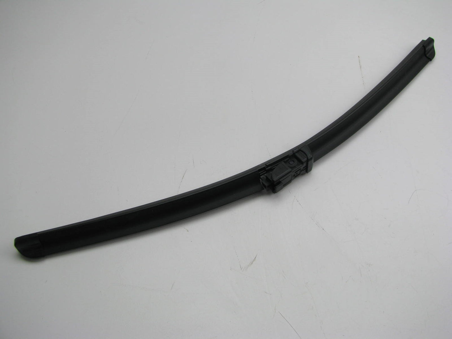 New Genuine Right Passenger Side Windshield Wiper Blade OEM For 2010-12 Elantra