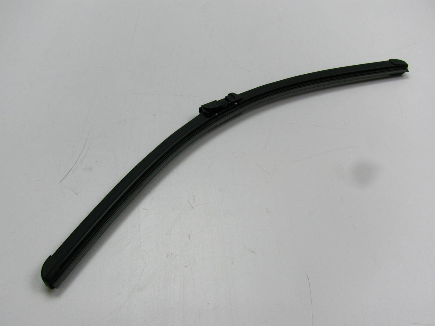 New Right Side Windshield Wiper Blade OEM For 07-08 Hyundai Veracruz 983603J000