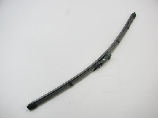 NEW GENUINE Right (Passengers Side) Windshield Wiper Blade OEM For 11-15 Equus