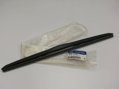 NEW GENUINE Right Windshield Wiper Blade OEM For 14-16 Hyundai Equus 983603T000