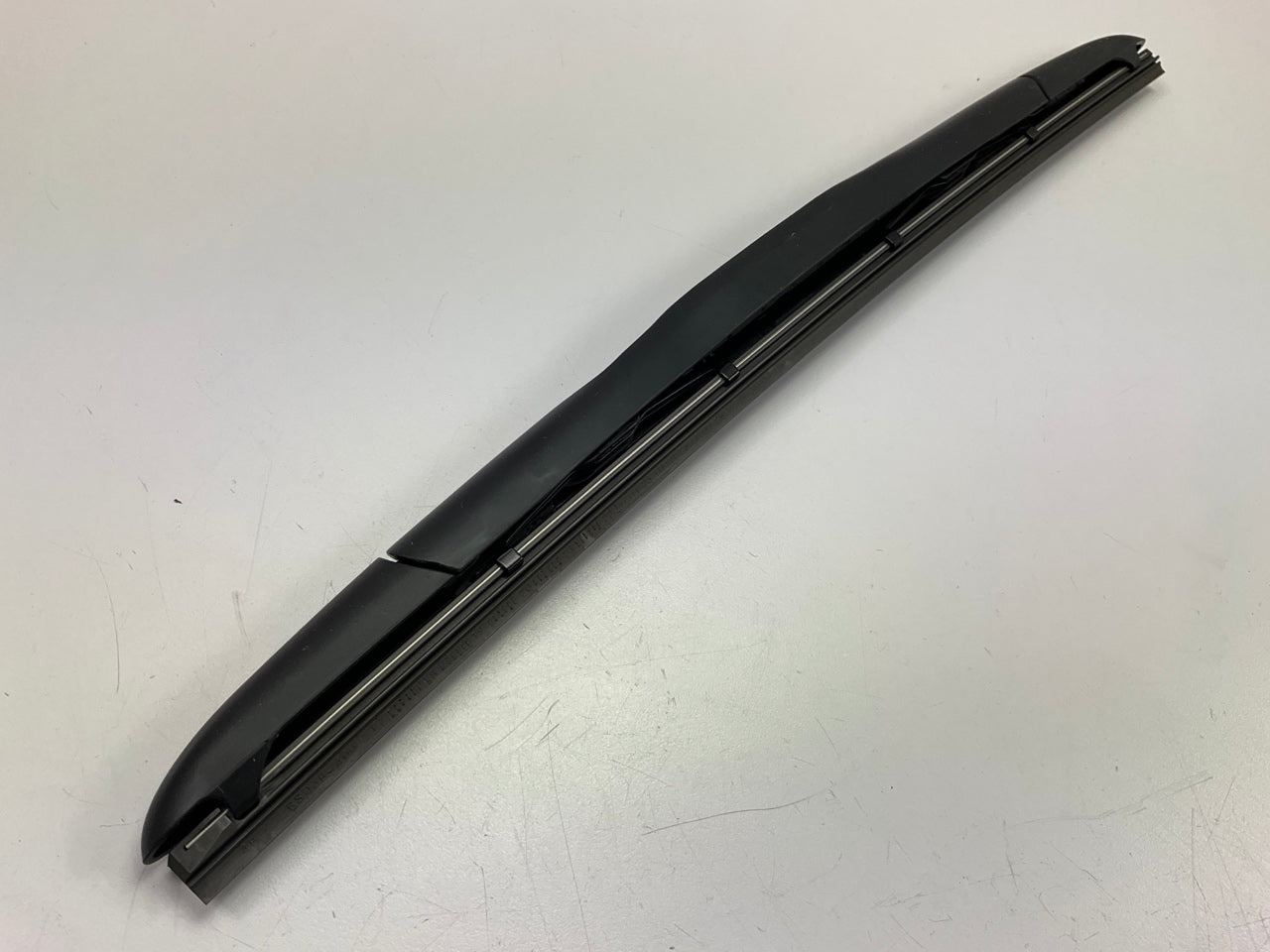 NEW Right Passengers Side Windshield Wiper Blade OEM For Hyundai 98360Q8900