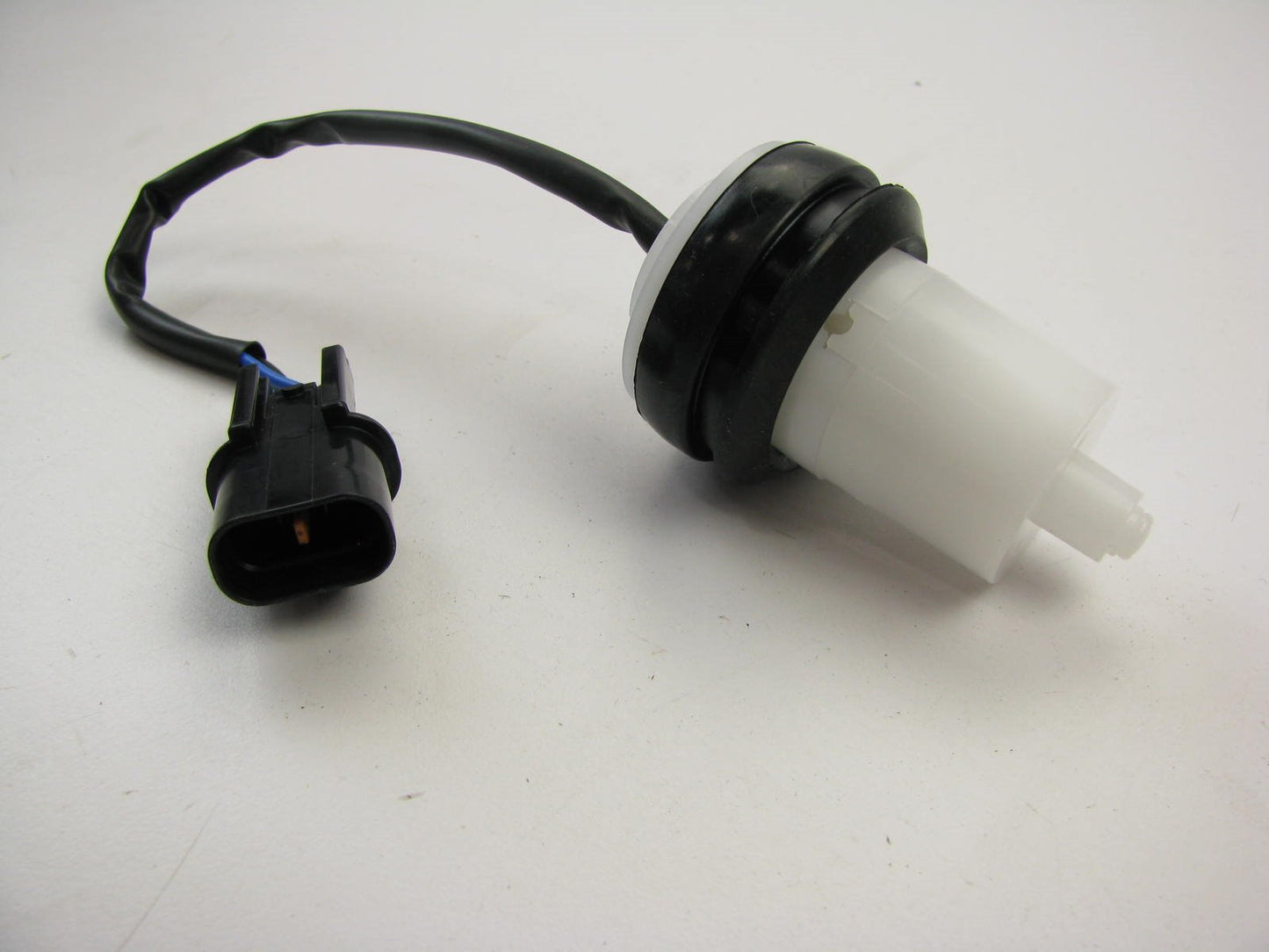 Windshield Wiper Washer Level Indicator For 09-12 Genesis Coupe, 03-09 Sorento