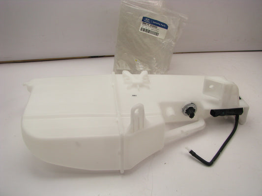 NEW GENUINE Windshield Washer Reservoir & Pump OEM For 2017-2019 Genesis G90