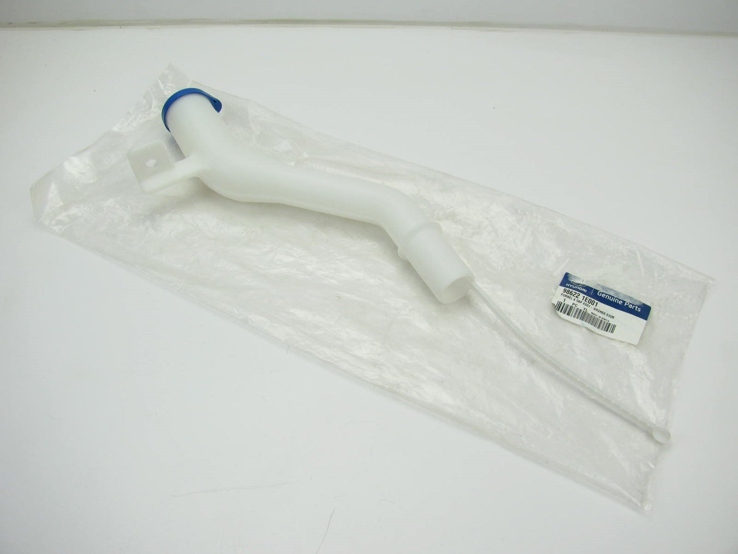 New OEM Windshield Wiper Washer Fluid Filler Tube For 09-11 Accent 986221E001