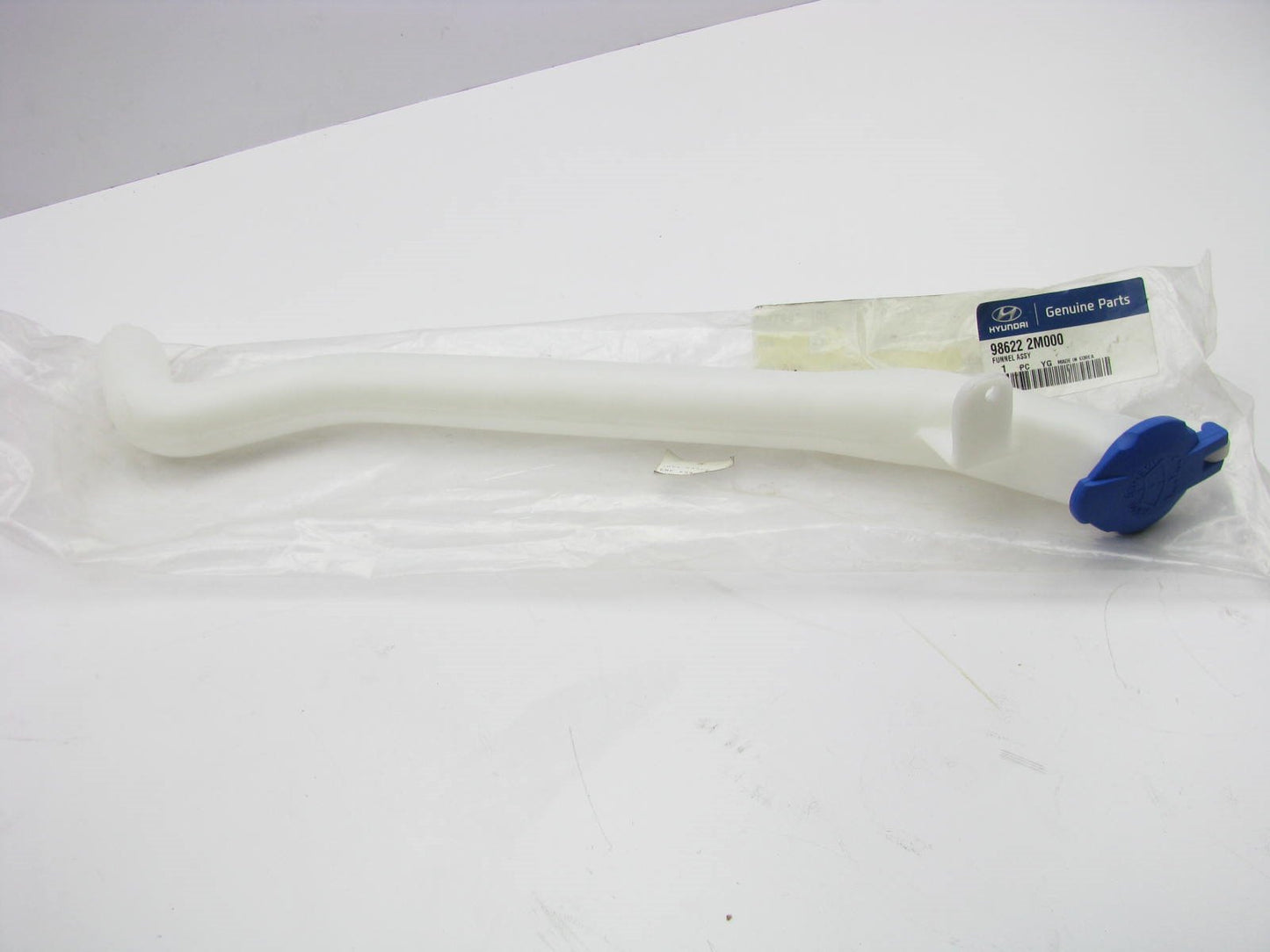 NEW GENUINE OEM Windshield Washer Reservoir Funnel Tube For 09-12 Genesis Coupe