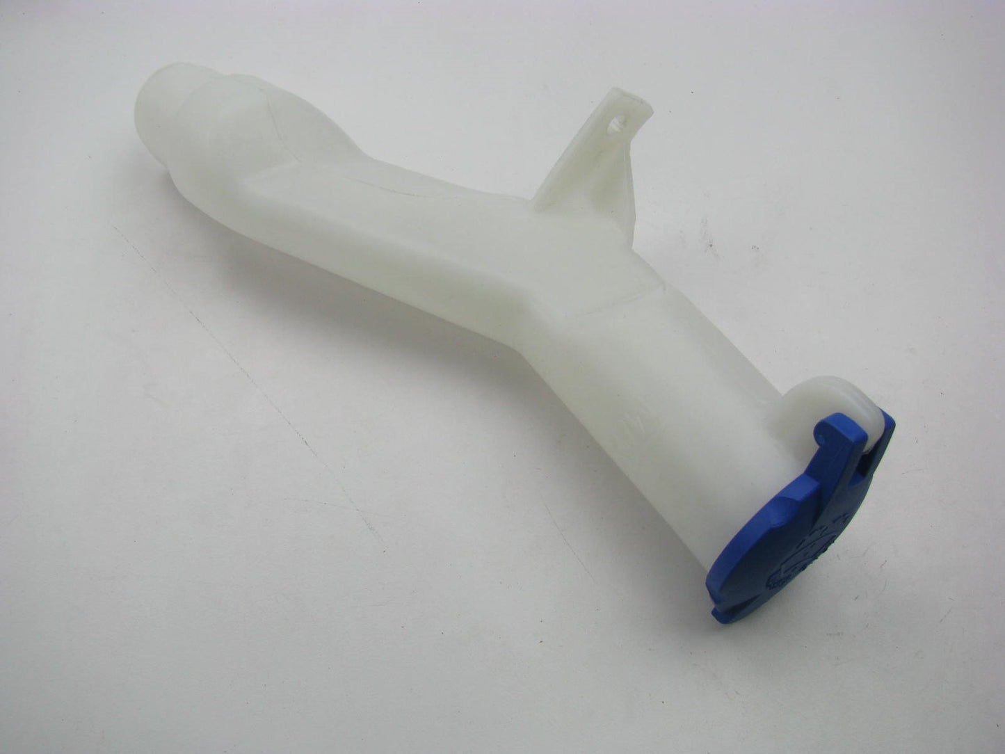 NEW OEM Rear Window Washer Fluid Reservoir Funnel For 07-12 Veracruz 986253J000