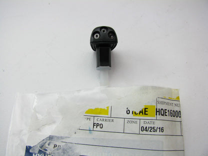 New Genuine Windhshield Washer Nozzle OEM For 06-11 Hyundai Accent 986301E110