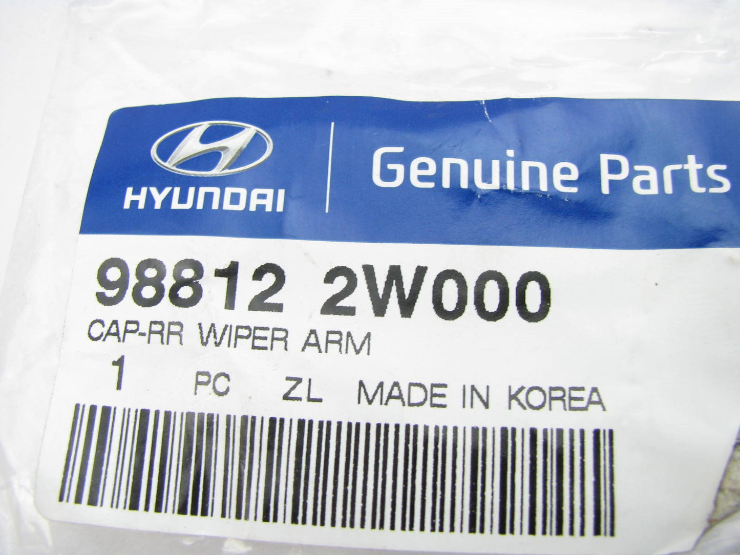 Rear Back Glass Wiper Arm Cover Cap For 2013-15 Hyundai Santa Fe 988122W000