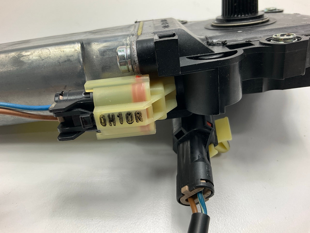 NEW Front Right Power Window Motor OEM For 96-00 Hyundai Elantra 9882029010