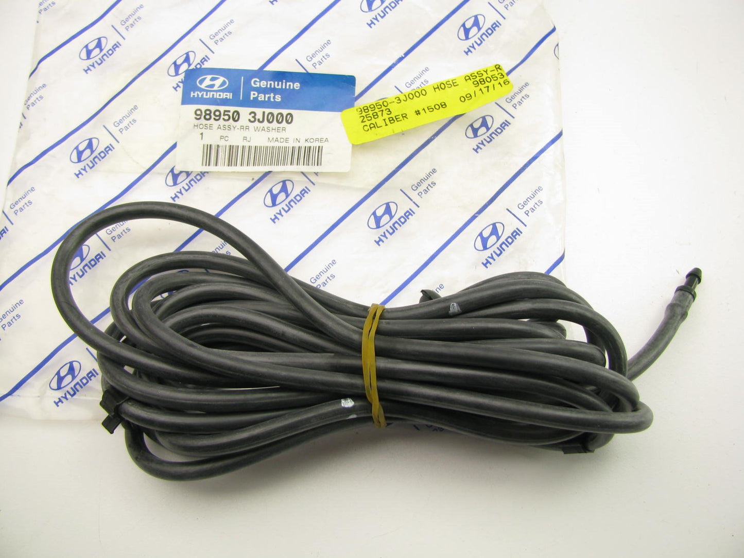 New Liftgate Back Glass Wiper Washer Hose OEM For 07-12 Veracruz 989503J000