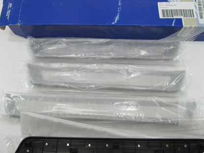 NEW GENUINE Aluminum Door Sill Scuff Plates OEM For 2013-2018 Hyundai Santa Fe