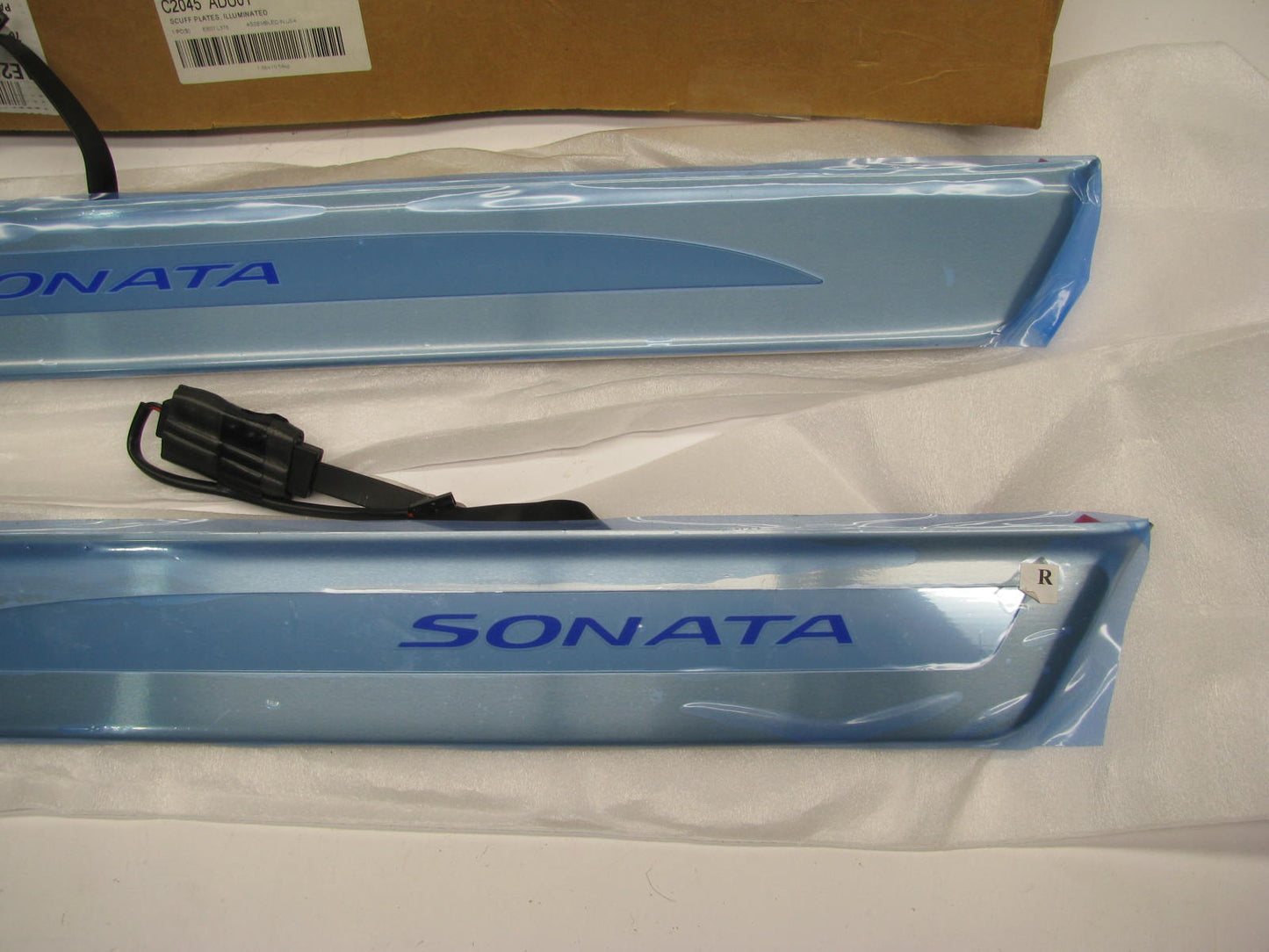 NEW - OEM Illumindated Door Sill Plate LH & RH For 2018-2019 Hyundai Sonata